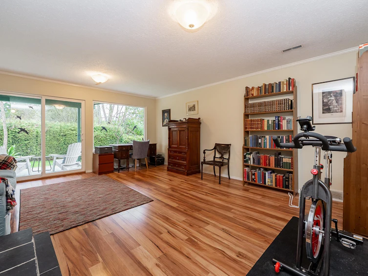 1063 Corona Crescent, Coquitlam, BC, V3J 7J1 - 19
