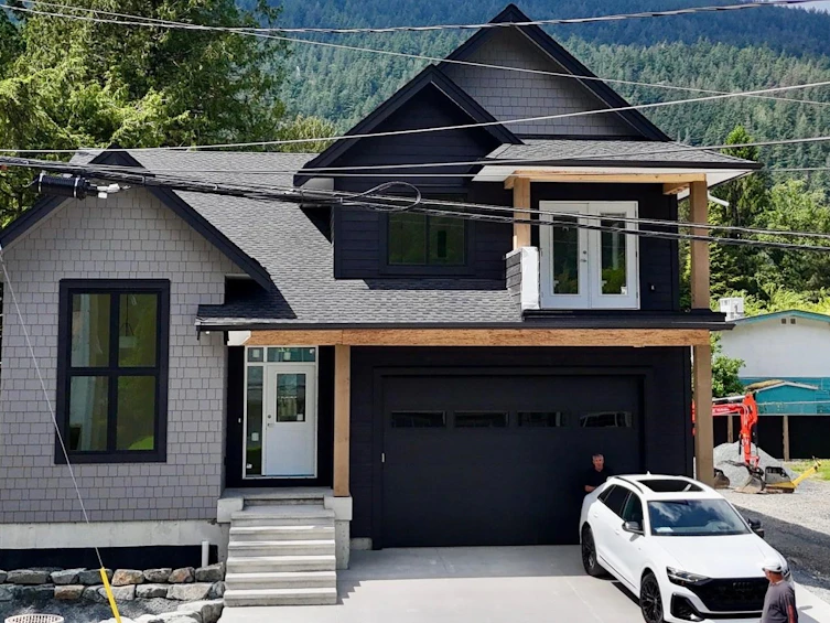 396 Eagle Street, Harrison Hot Springs, BC, V0M 1K0