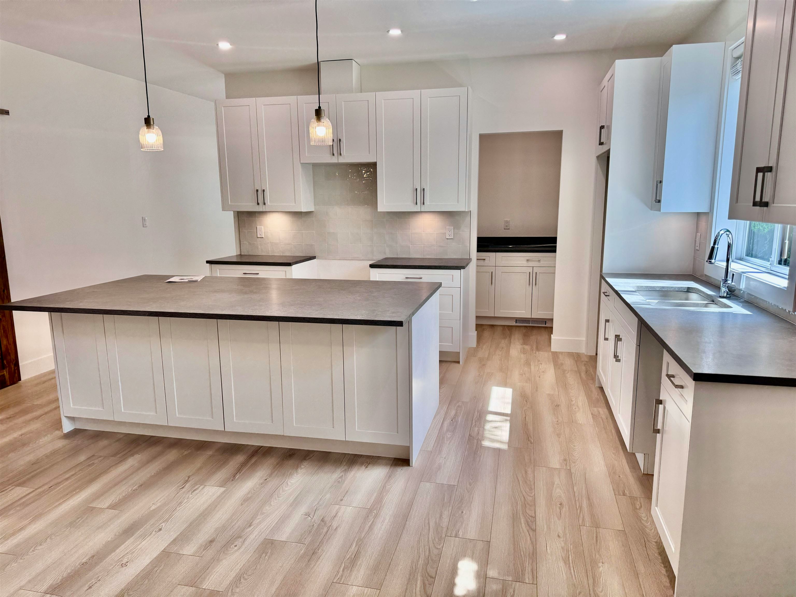 396 Eagle Street, Harrison Hot Springs, BC, V0M 1K0 - 9