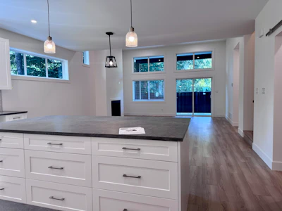 396 Eagle Street - 4