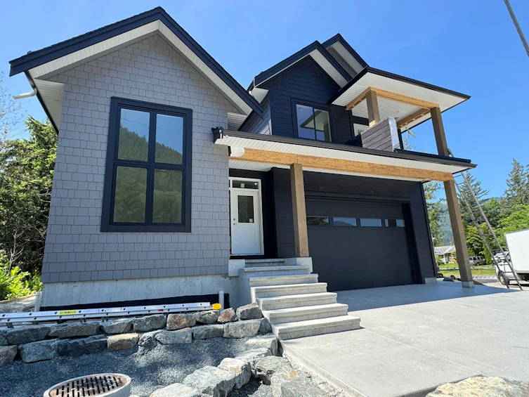 396 Eagle Street, Harrison Hot Springs, BC, V0M 1K0 - 2