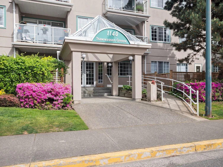 204-1140 55 Street, Delta, BC, V4M 3J8