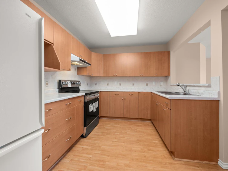 204-1140 55 Street, Delta, BC, V4M 3J8 - 4