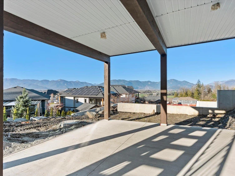 8517 Nixon Road, Chilliwack, BC, V4Z 0C5 - 32