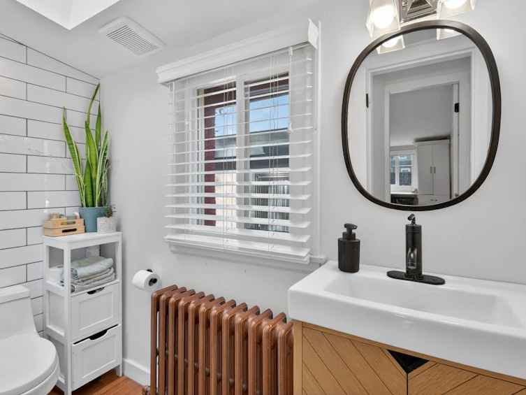 4387 St. George Street, Vancouver, BC, V5V 4A3 - 15