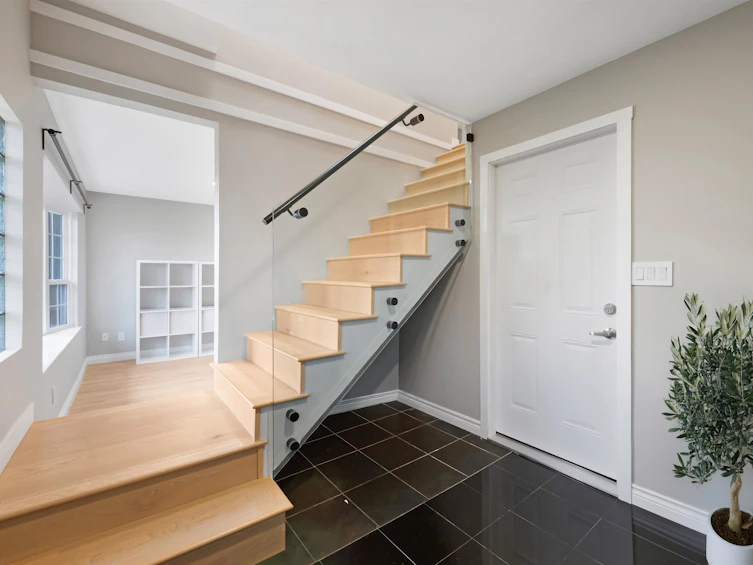 65 Ellesmere Avenue, Burnaby, BC, V5B 3S5 - 19