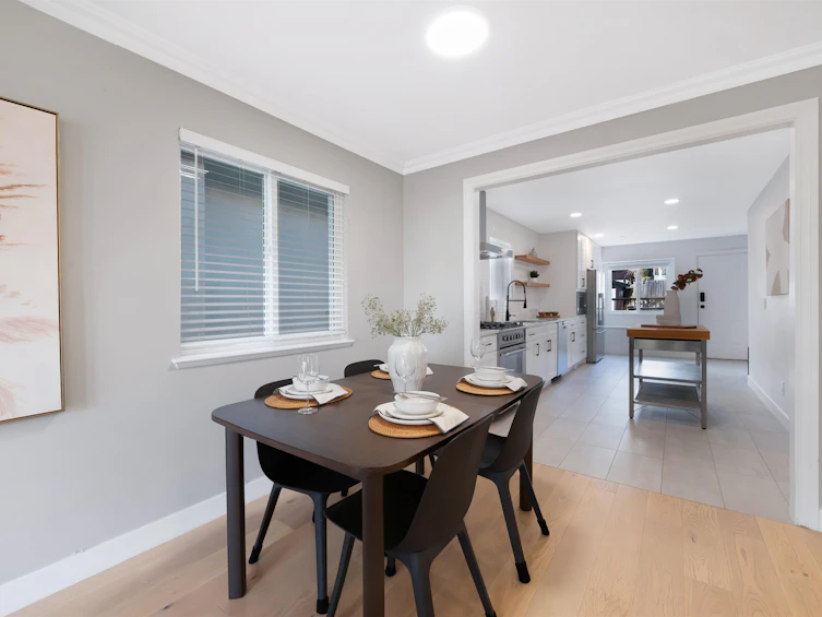 65 Ellesmere Avenue, Burnaby, BC, V5B 3S5 - 9