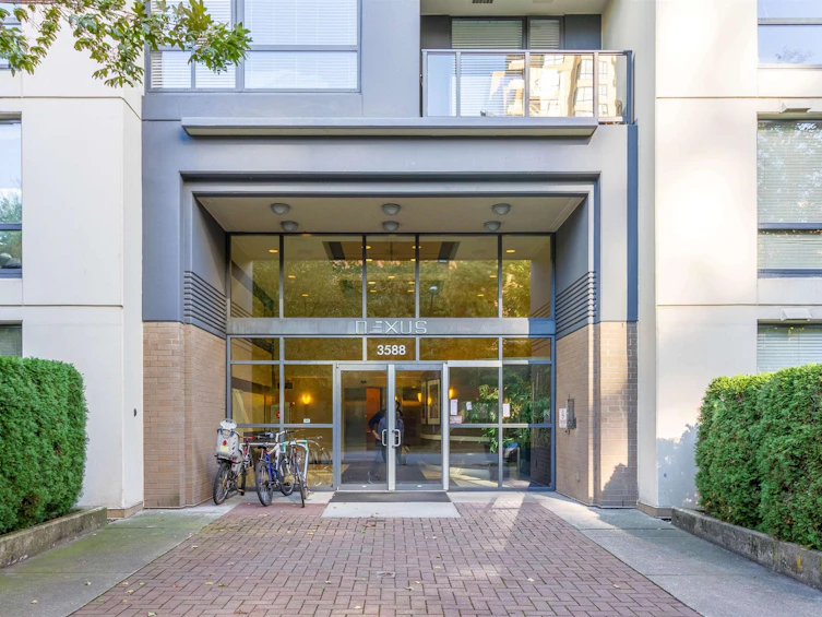 305-3588 Crowley Drive, Vancouver, BC, V5R 6H3 - 20