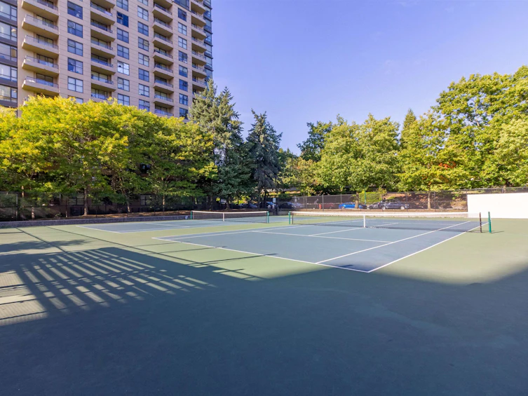 305-3588 Crowley Drive, Vancouver, BC, V5R 6H3 - 25