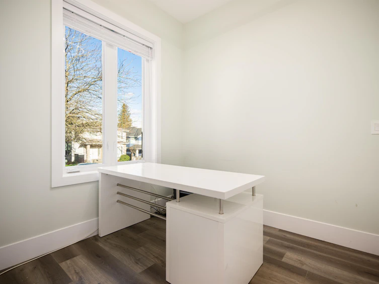1-58 E 39th Avenue, Vancouver, BC, V5W 1J7 - 12