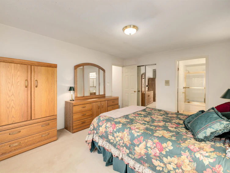 10740 Agassiz Court, Richmond, BC, V7A 4K2 - 16