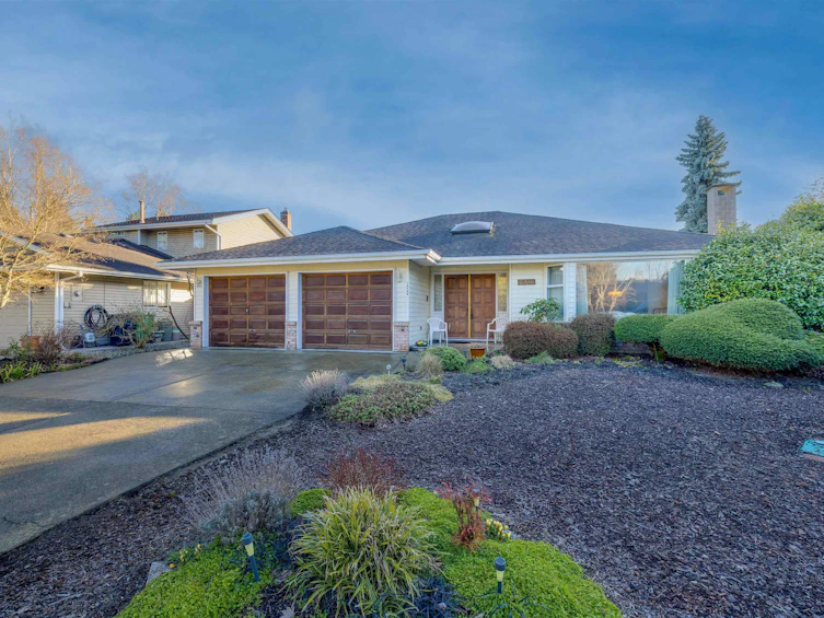10740 Agassiz Court, Richmond, BC, V7A 4K2 - 2
