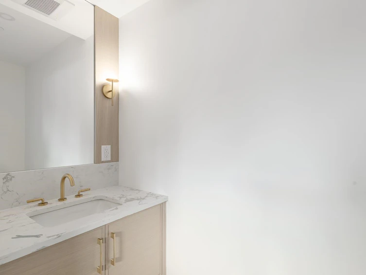 464 E 17th Avenue, Vancouver, BC, V5V 1B1 - 16