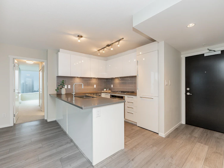 2007-6658 Dow Avenue, Burnaby, BC, V5H 0C7 - 5
