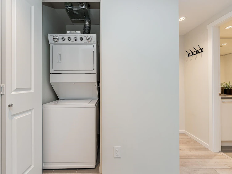 2007-6658 Dow Avenue, Burnaby, BC, V5H 0C7 - 18