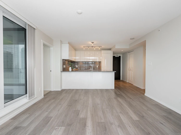 2007-6658 Dow Avenue, Burnaby, BC, V5H 0C7 - 8