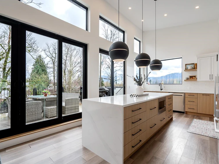 35727 Shook Road, Mission, BC, V2V 7L7 - 11