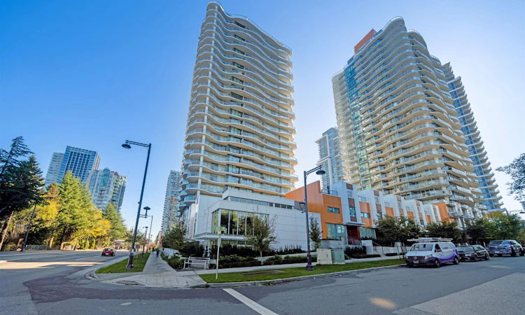 903-13318 104 Avenue