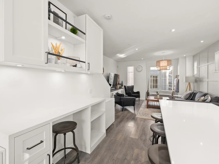 40-2560 Pitt River Road, Coquitlam, BC, V3C 0G6 - 14
