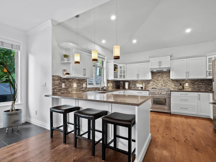 15639 37a Avenue, Surrey, BC, V3Z 0H7 - 10