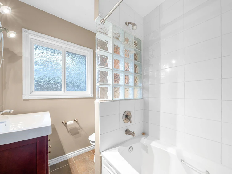 479 E 29th Street, North Vancouver, BC, V7N 1E2 - 19