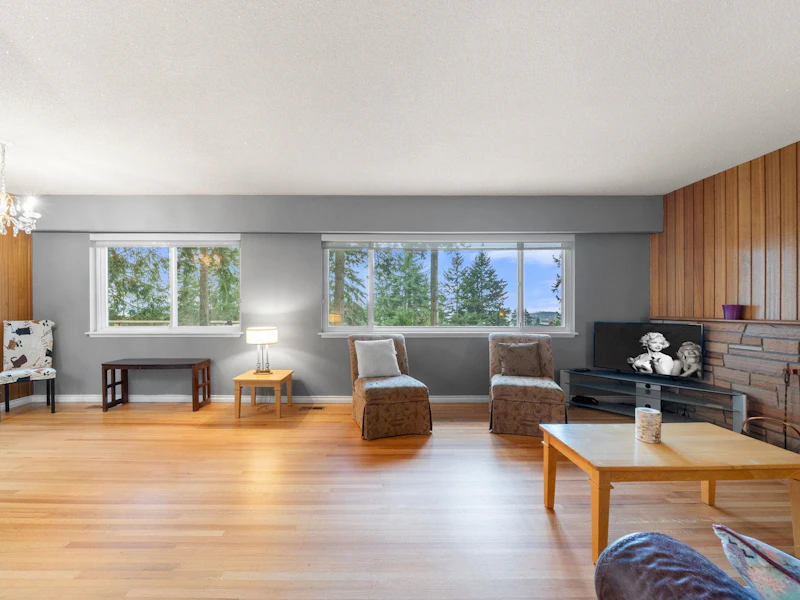 479 E 29th Street, North Vancouver BC V7N 1E2