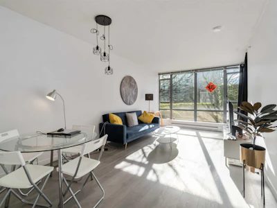 502-7360 Elmbridge Way - 5