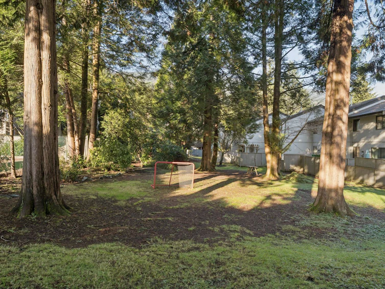 2060 Deep Cove Crescent, North Vancouver, BC, V7G 1T2 - 27