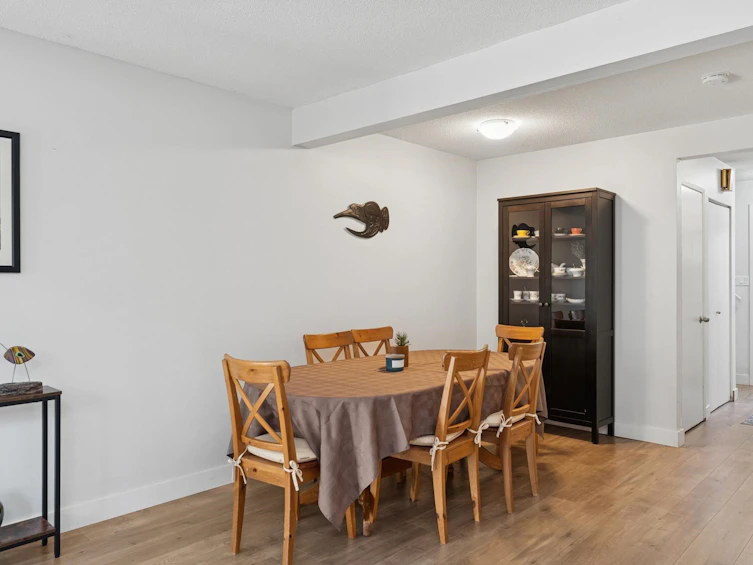 2060 Deep Cove Crescent, North Vancouver, BC, V7G 1T2 - 6
