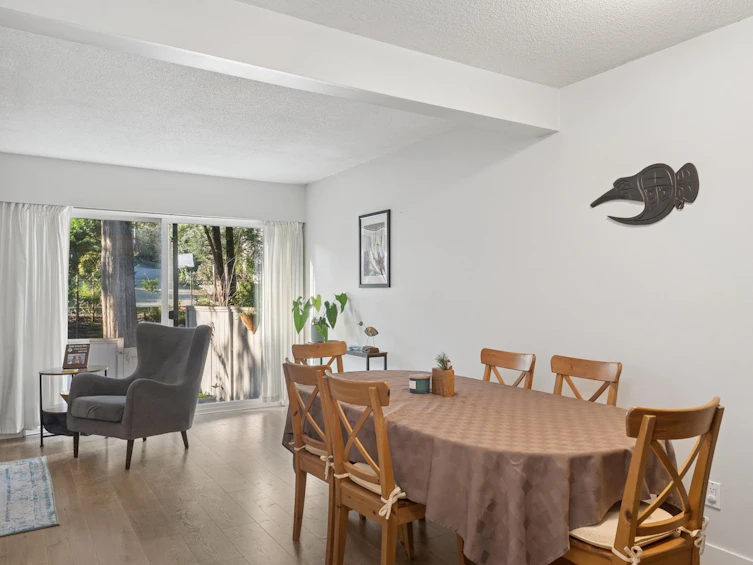 2060 Deep Cove Crescent, North Vancouver, BC, V7G 1T2 - 5