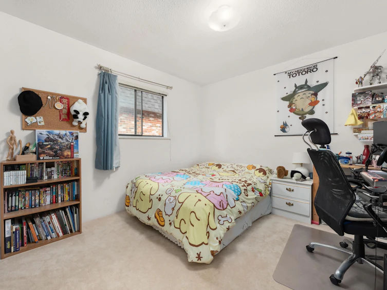 4240 Dundas Street, Burnaby, BC, V5C 1B1 - 11