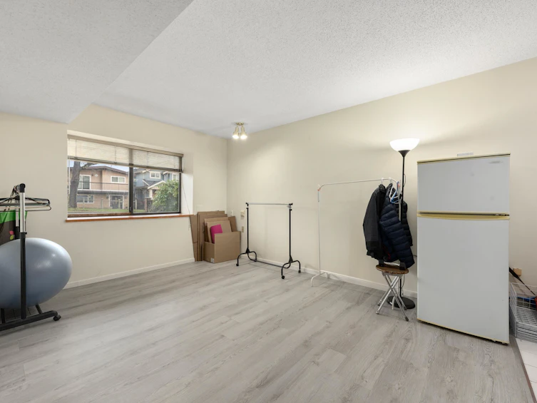 4240 Dundas Street, Burnaby, BC, V5C 1B1 - 19