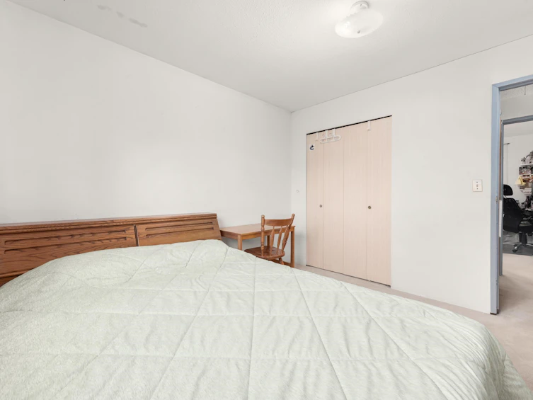 4240 Dundas Street, Burnaby, BC, V5C 1B1 - 14