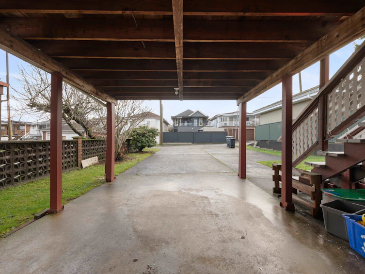 4240 Dundas Street, Burnaby, BC, V5C 1B1 - 26