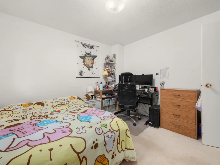 4240 Dundas Street, Burnaby, BC, V5C 1B1 - 12