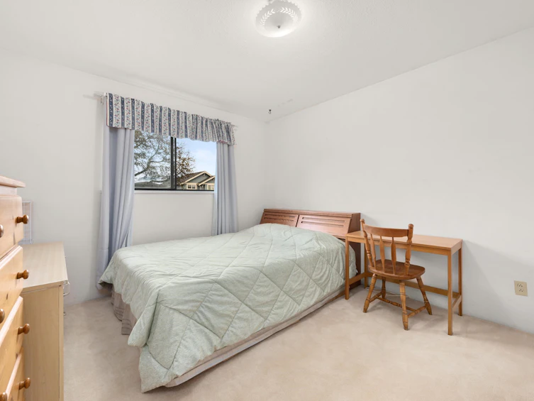 4240 Dundas Street, Burnaby, BC, V5C 1B1 - 13