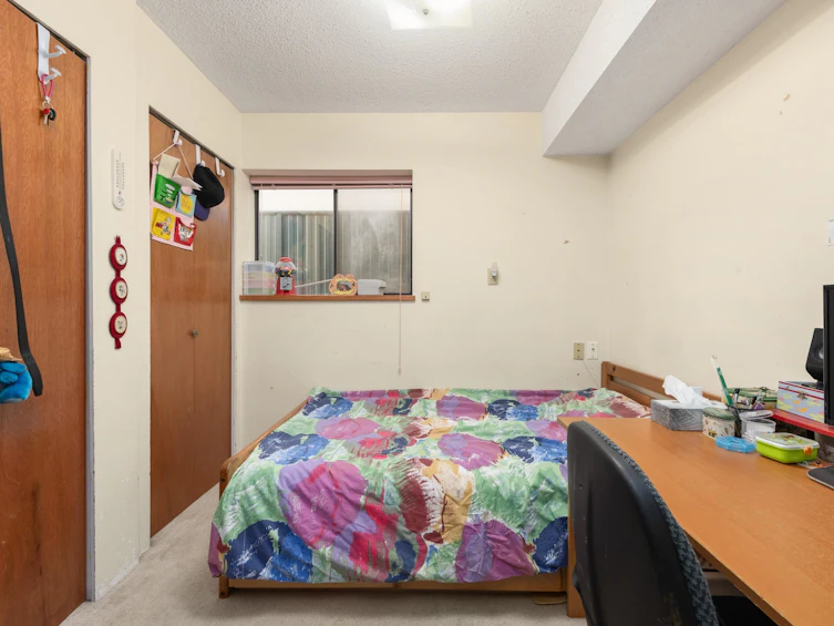 4240 Dundas Street, Burnaby, BC, V5C 1B1 - 24