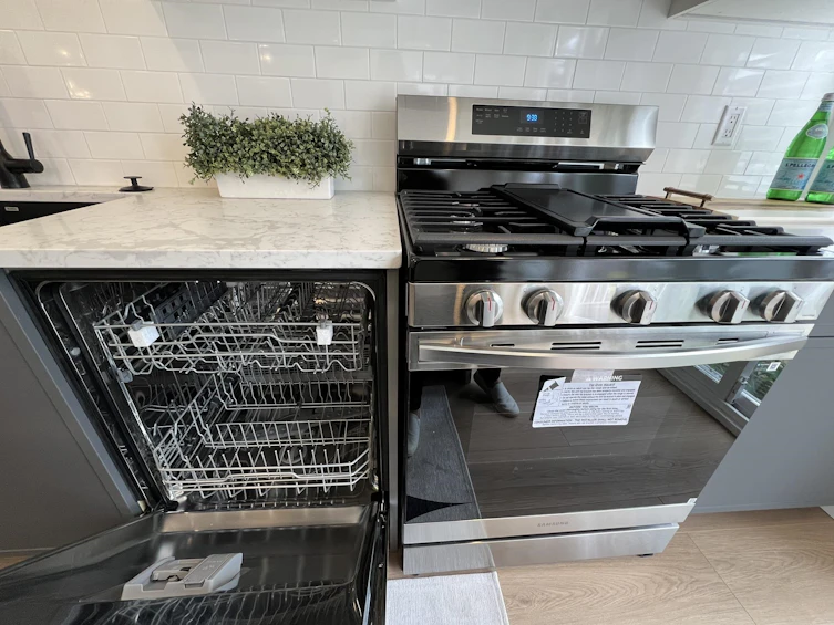 3534 W 17th Avenue, Vancouver, BC, V6S 1A1 - 27