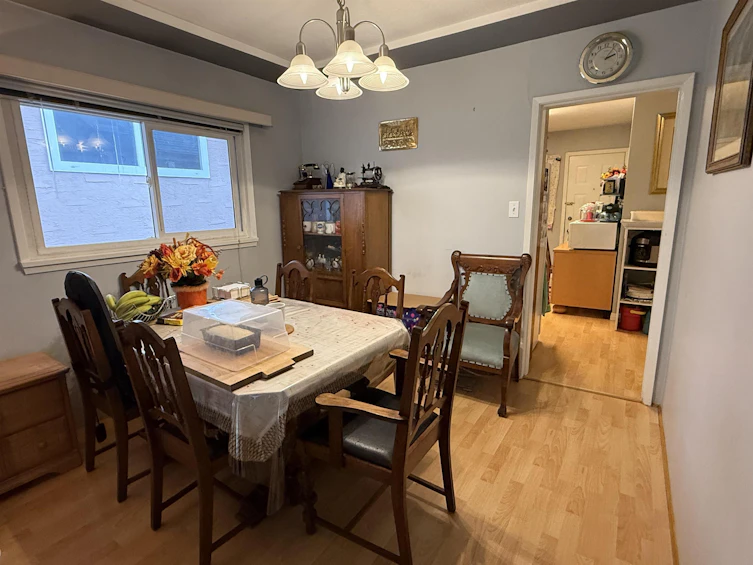 5828 Kerr Street, Vancouver, BC, V5R 4C1 - 5