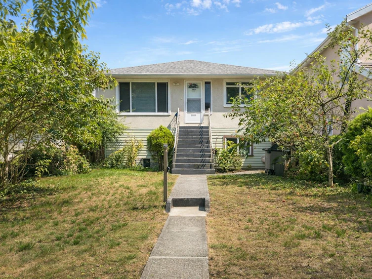 5828 Kerr Street, Vancouver, BC, V5R 4C1 - 35
