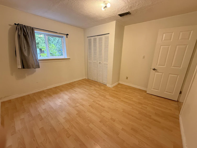 5828 Kerr Street, Vancouver, BC, V5R 4C1 - 29