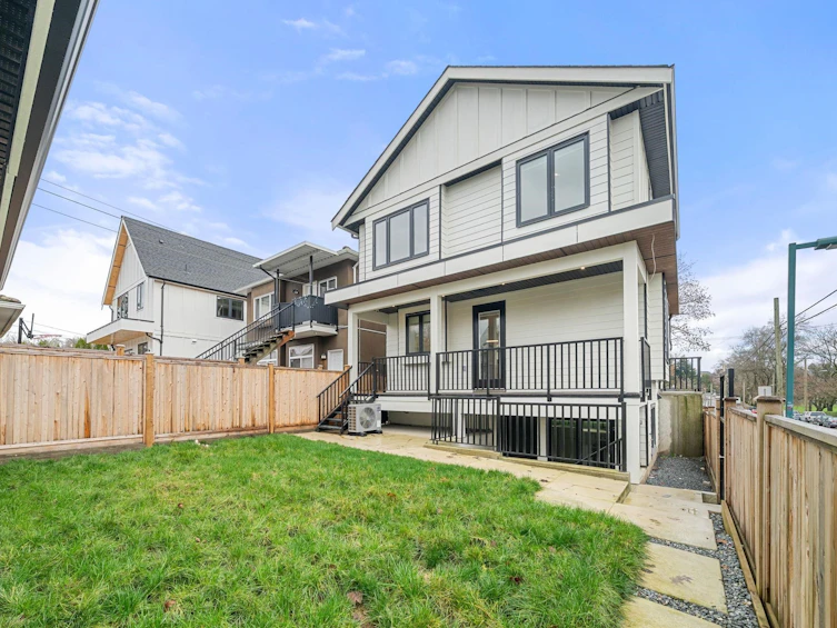 3483 Adanac Street, Vancouver, BC, V5K 4P4 - 37