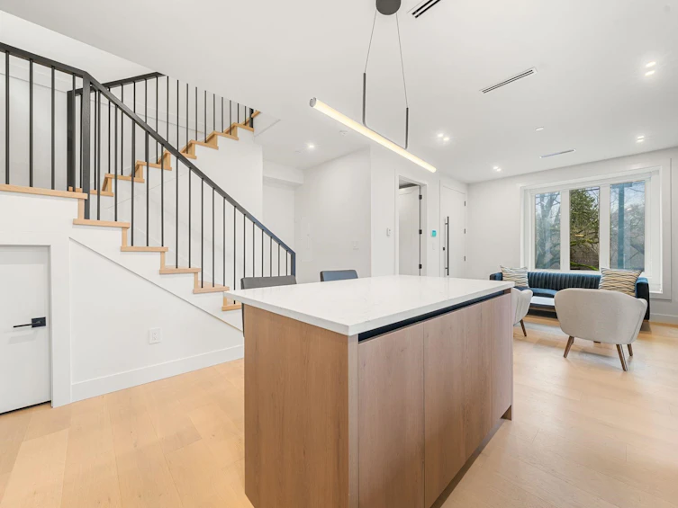 3483 Adanac Street, Vancouver, BC, V5K 4P4 - 12