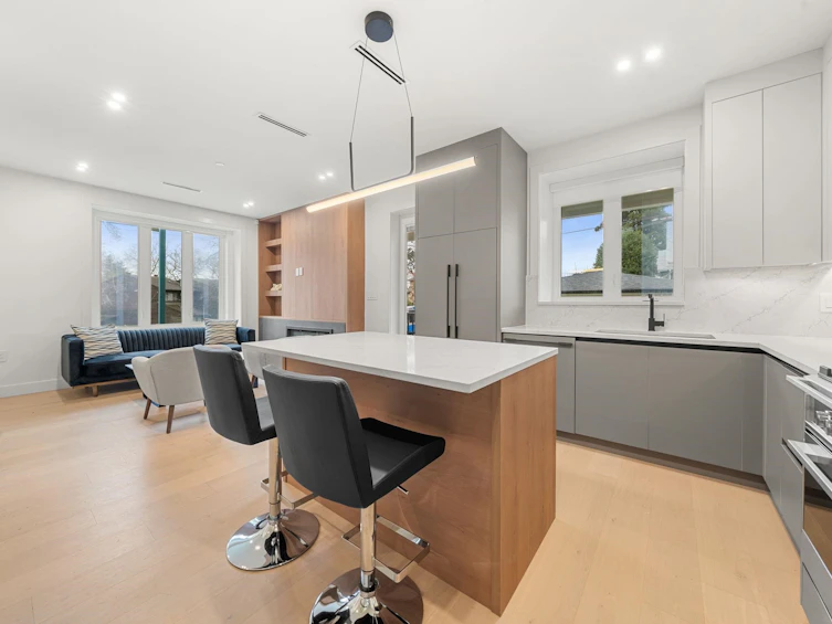 3483 Adanac Street, Vancouver, BC, V5K 4P4 - 13