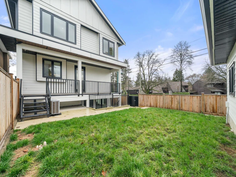 3483 Adanac Street, Vancouver, BC, V5K 4P4 - 36