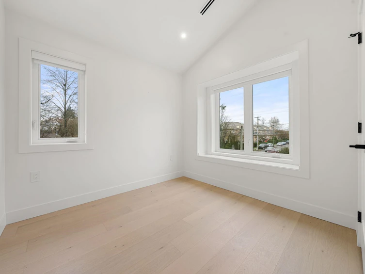 3483 Adanac Street, Vancouver, BC, V5K 4P4 - 19