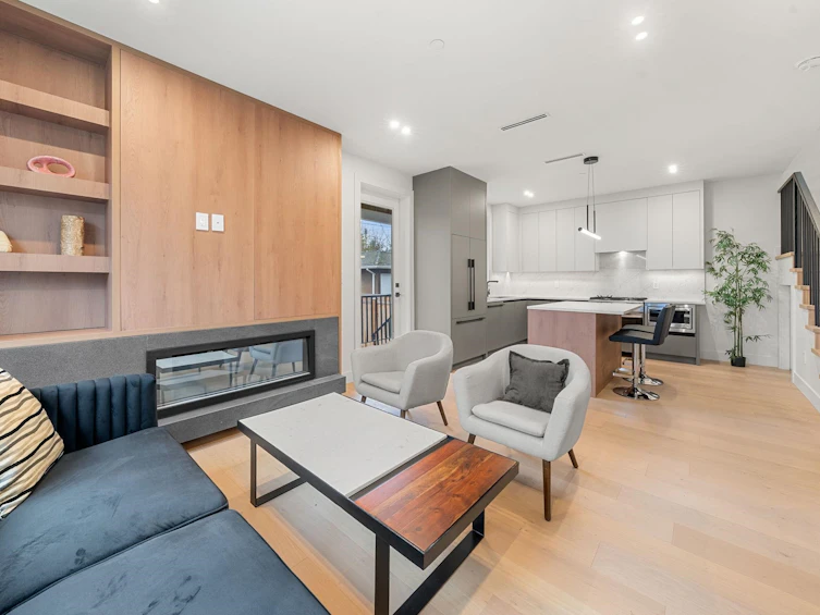 3483 Adanac Street, Vancouver, BC, V5K 4P4 - 5