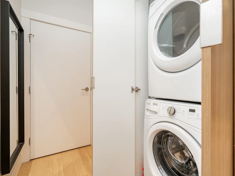 533 E 16 Avenue, Vancouver, BC, V5T 2V1 - 20