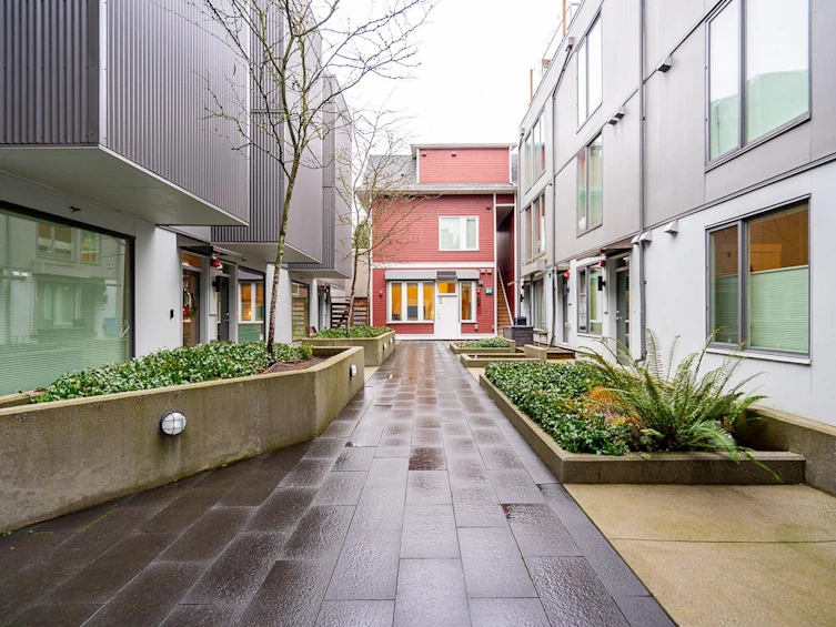 533 E 16 Avenue, Vancouver, BC, V5T 2V1 - 25