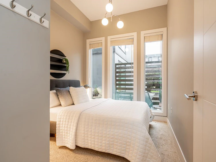 533 E 16 Avenue, Vancouver, BC, V5T 2V1 - 11